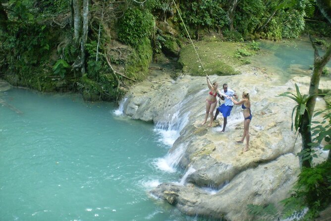 Private Combo Tour From Ocho Rios to Blue Hole and Dunn's River - Winston and the value of a private driver