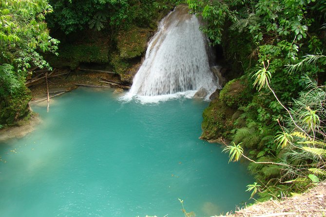 [PRIVATE] Dunn's River Falls, Blue Hole & Secret Falls w/Entrance - Two Jamaican waterfalls, two very different moods