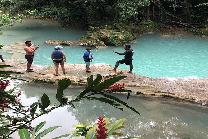 [PRIVATE] Dunn's River Falls, Blue Hole & Secret Falls w/Entrance - Crowds, commercial areas, and the honest drawbacks
