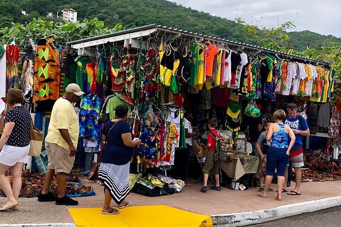 Private Guided 2-Hour Tour in Montego Bay - Montego Bay Craft Market puts shopping in the middle