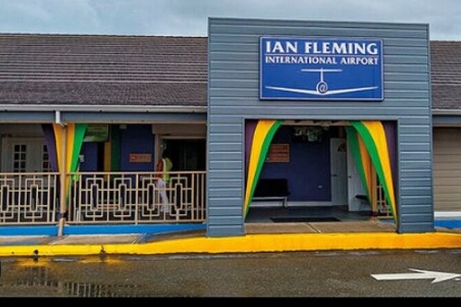 Private Ian Fleming Airport Transfer to Ocho Rios and Runaway Bay - A simple arrival at Ian Fleming International Airport