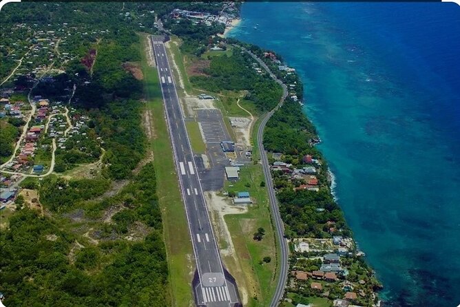 Private Ian Fleming Airport Transfer to Ocho Rios and Runaway Bay - The human touch: Aletha and the arrival welcome