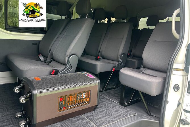 Private Jamaica Transport - A comfortable ride with useful extras