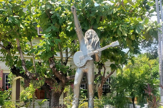 Private Kingston and Bob Marley Museum Tour from Ocho Rios - What the $125 price really covers