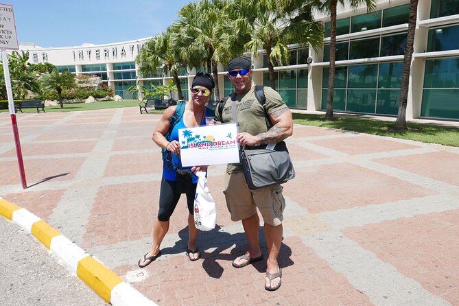 Private Montego Bay Airport Taxi to Iberostar Rose Hall Resort - The welcome drink and the first hour of your holiday