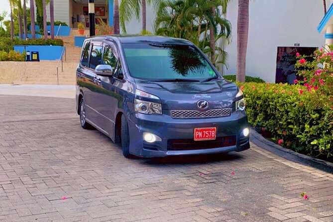 Private Montego Bay Airport Transfer to Hotels in Montego Bay - The Ride From the Airport to Your Hotel