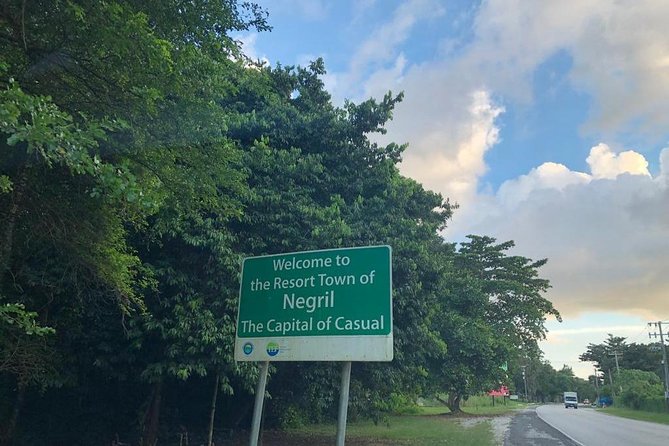 Private Montego Bay Airport Transfer to Negril - Who should book this transfer?