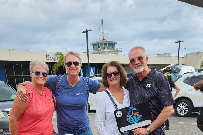 Private Montego Bay Airport Transfer to Negril Hotels - Optional photo, shopping, and lunch stops