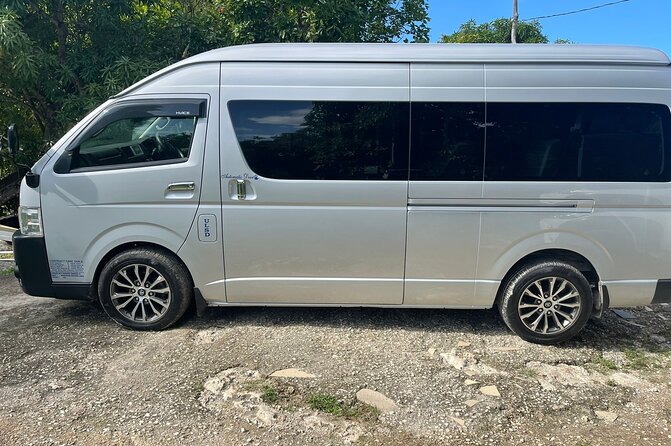 Private Montego Bay Airport Transfer to Negril - The 1 hour 20 minute ride west to Negril