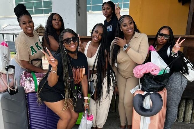 Private Montego Bay Airport Transfer to Ocho Rios - Meeting your driver and settling in
