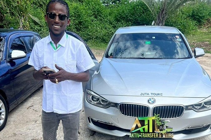 Private Montego Bay Airport Transportation to Ocho Rios Hotels - How the Included Extras Affect the Ride