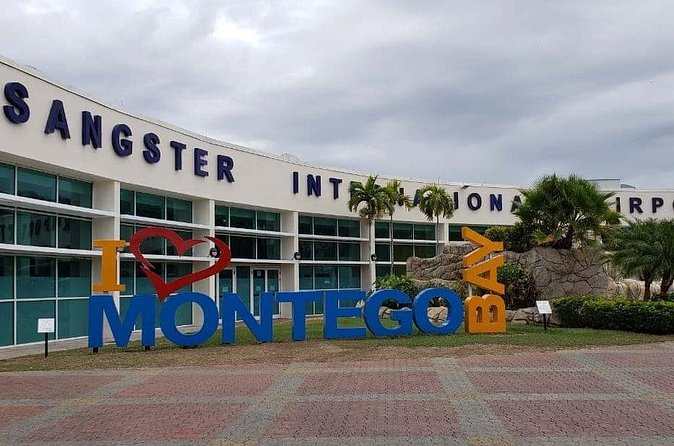 Private Montego Bay Jamaica Airport Transfer to Montego Bay Hotel - Is $32 per person a good value?
