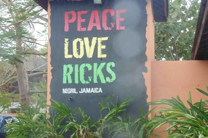 Private Negril Beach & Rick's Cafe Sunset Tour - What the private guide changes