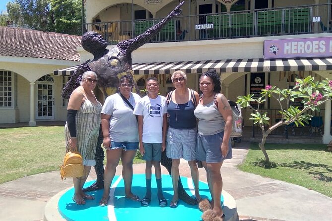 Private One-Way and Roundtrip Airport Transfer to Montego Bay Hotels - Who will get the most from this transfer