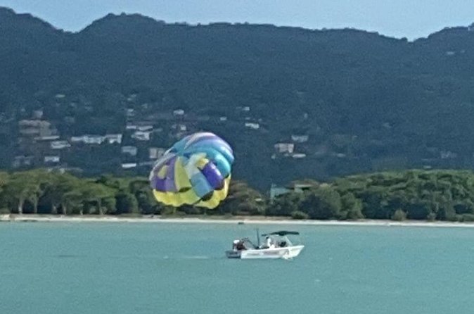 Private Parasailing and Jet Skiing at Montego Bay - Who will enjoy this Montego Bay outing