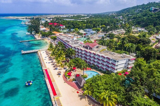 Private Round Trip Airport Transfer From Montego Bay Hotels - The drivers can shape the experience
