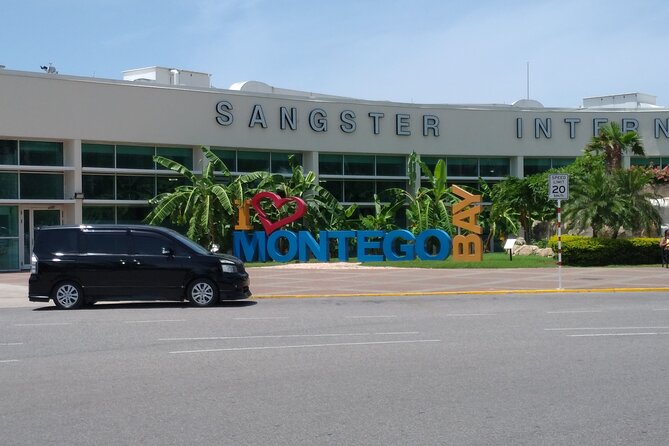 Private Round Trip Airport Transfer from Montego Bay to Negril - Booking details that deserve attention
