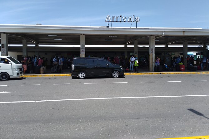 Private Round Trip Airport Transfer in Montego Bay - The drive to Montego Bay, Rose Hall, or Freeport