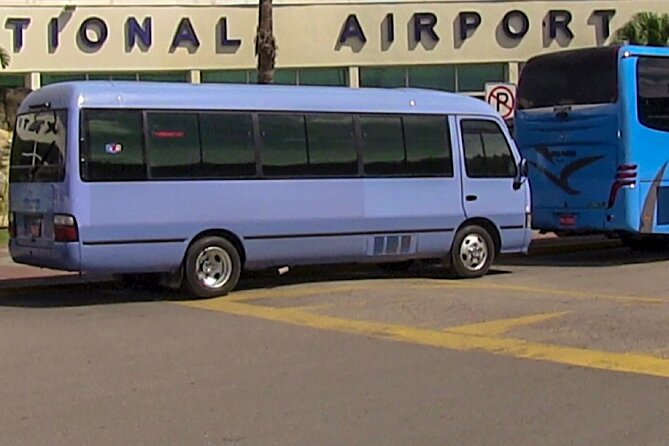 Private Roundtrip Airport Transfer to Ocean Coral and Eden Bay - Who gets the best value from $111