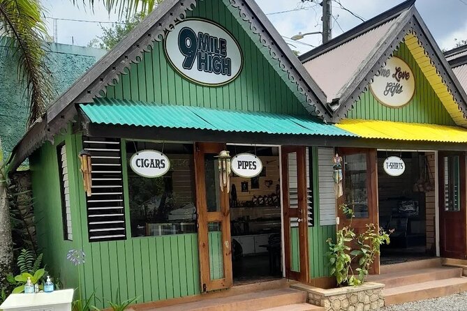 Private Roundtrip Sangster Airport to Montego Bay Hotels - Marlon’s personal touch
