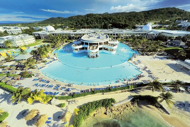 Private Sangster Airport Transfer to Grand Palladium Resort - Key points at a glance