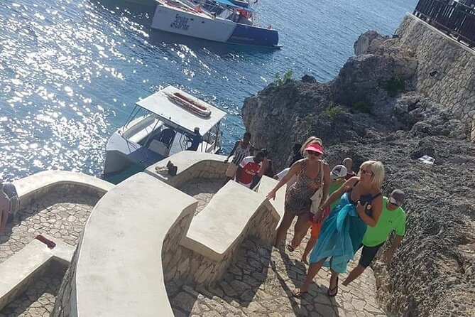 Private Tour From Ocho Rios or Runaway Bay To Negril 7 Miles Beach & Ricks Cafe - Who will get the most from this private day trip