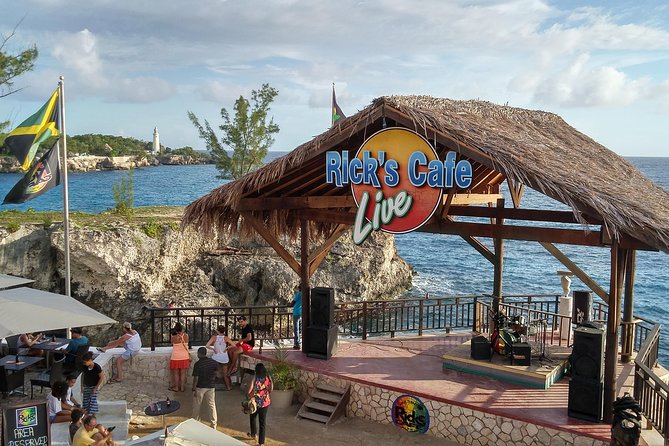Private Tour From Ocho Rios or Runaway Bay To Negril 7 Miles Beach & Ricks Cafe - Seven Mile Beach gives you the day’s breathing room