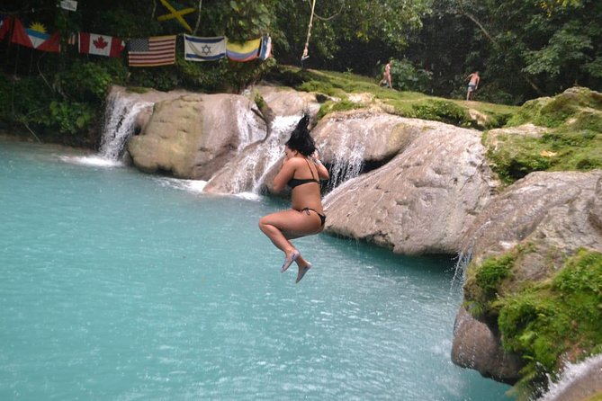 Private Tour From Ocho Rios To Blue Hole Secret Falls and Shopping - The ride from Ocho Rios to the waterfalls