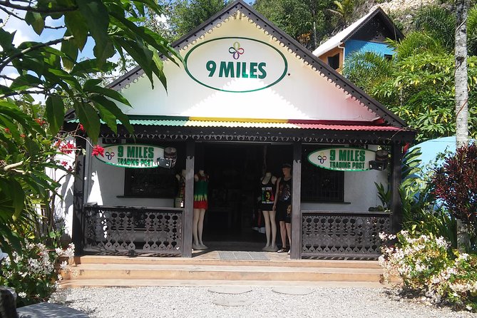 Private Tour Ocho Rios or Runaway Bay To 9 Mile Bob Marley Birth & Resting Place - Arriving at Bob Marley’s birthplace
