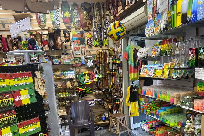Private Tour Souvenir Shopping in Montego Bay - How the experience feels for solo visitors and small groups