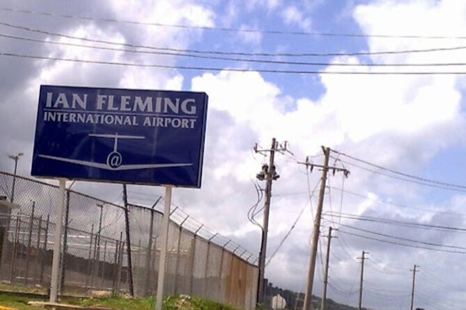Private Transfer from Ian Fleming Airport to Ocho Rios - The service style: prompt, friendly, and safety-minded