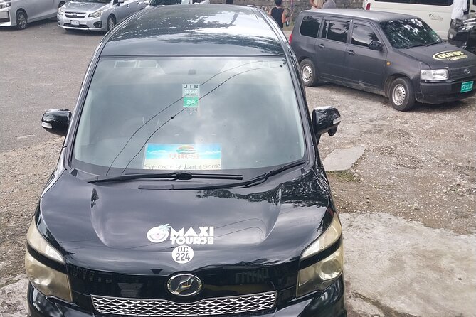 Private Transfer from Ian Fleming Airport to Ocho Rios - A 10 to 30 minute ride with local context