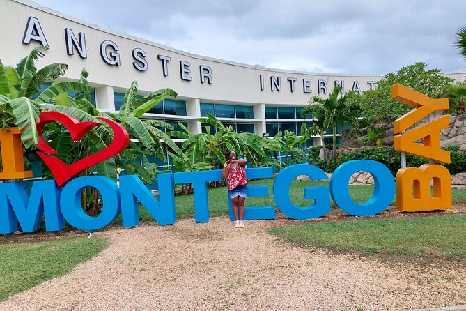 Private Transfer From Montego Bay Airport to Hotels in MontegoBay - Booking the return airport ride