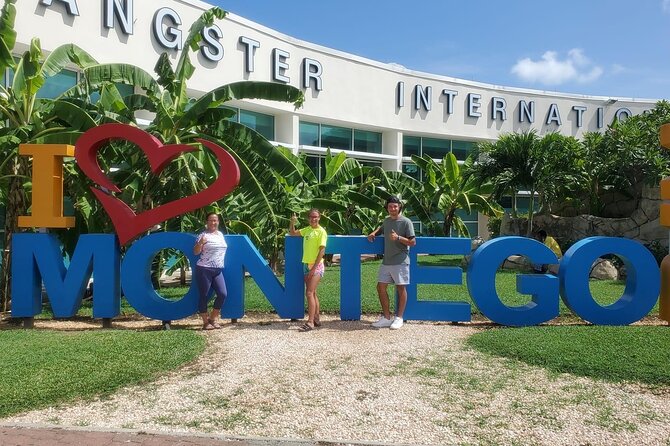 Private Transfer from Montego Bay Airport to Montego Bay Hotels - Key points at a glance