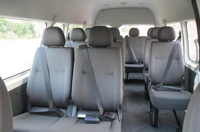 Private Transfer from Montego Bay Hotels to Ocho Rios Hotels - Who will get the most from this ride