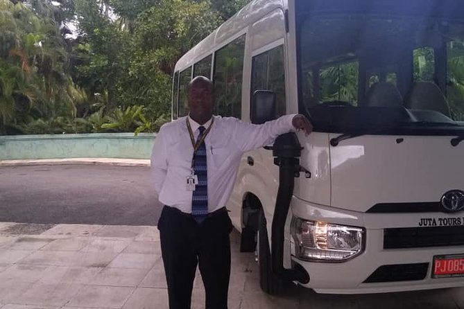 Private Transfer from Negril to Sangster Airport (MBJ) - A direct ride from Negril to MBJ