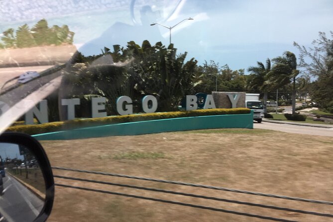 Private Transfer from Sangster Airport to Montego Bay Hotels - Leaving Sangster Airport without the taxi scramble