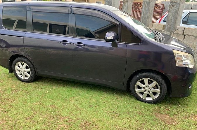 Private Transfers from Montego Bay Airport to Runaway Bay Hotels - Timing, Confirmation, and Cancellation