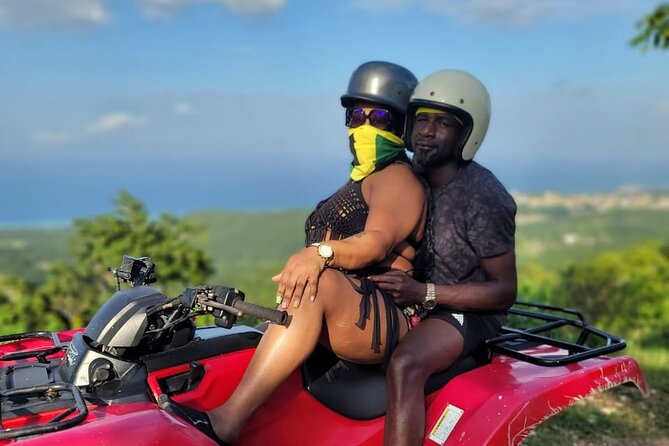 Private Transport and Airport Transfer in Montego Bay - Meeting Your Driver Outside Montego Bay Airport