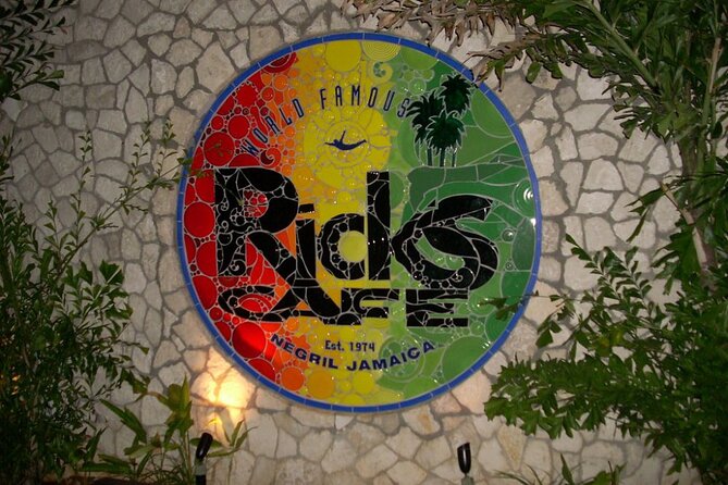 Private Trip to Blue Hole Mineral Springs, Negril & Ricks Café - My call: book it if you want variety