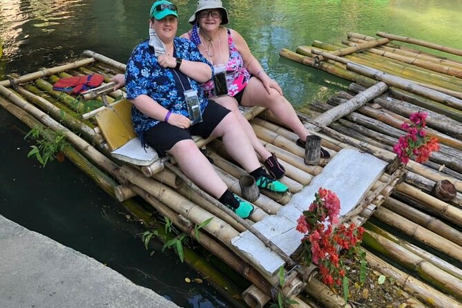 Private White River Bamboo Rafting & Limestone Massage Ocho Rios - What the limestone massage really includes
