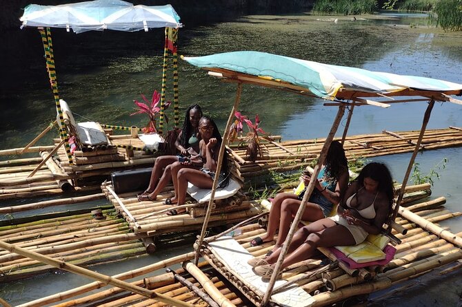 Rafting and Shopping in Ocho Rios - Who will enjoy this Jamaica outing most