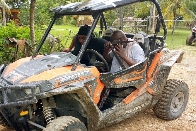 Rastasafari ATV Experience - The local bar stop