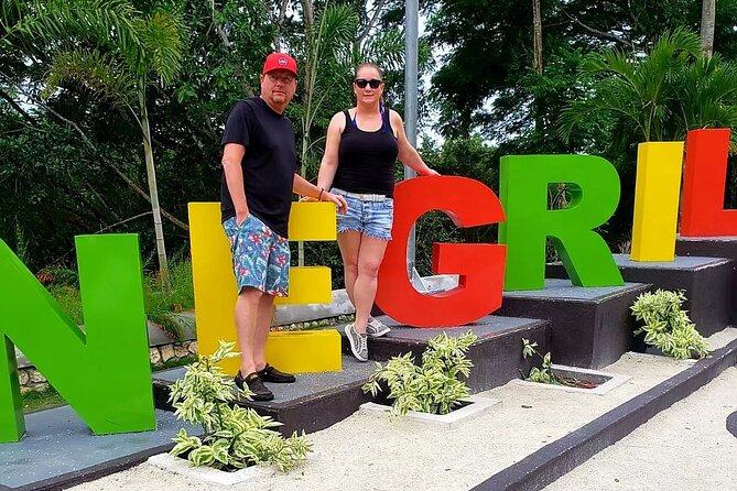 Ricks Cafe and Negril Seven Miles Beach Irie Tour - Who will enjoy this Negril day most
