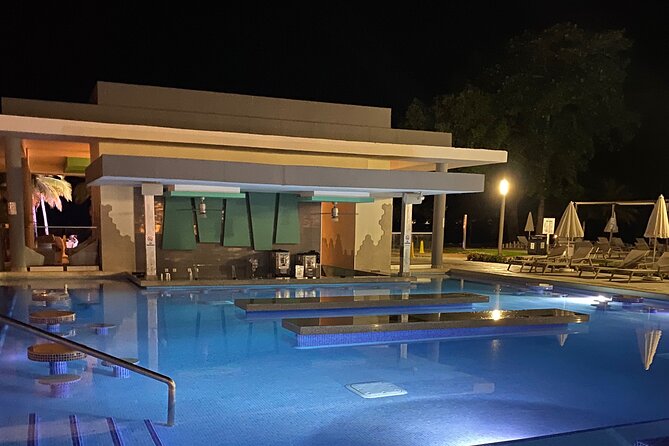 Riu Negril / Riu Palace Tropical Bay Private Airport Transfer - What the 90-minute drive is really like