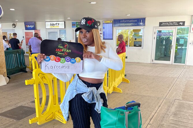 RIU Palace reggae and RIU Montego Bay private airport transfers - From Montego Bay Airport to the RIU resorts