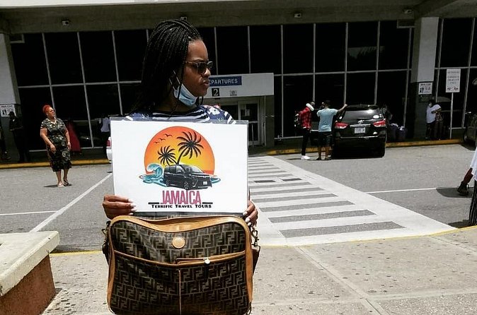 Riu Reggae/Riu Montego Bay/Riu Palace Private Airport Transfer - How the drivers shape the experience