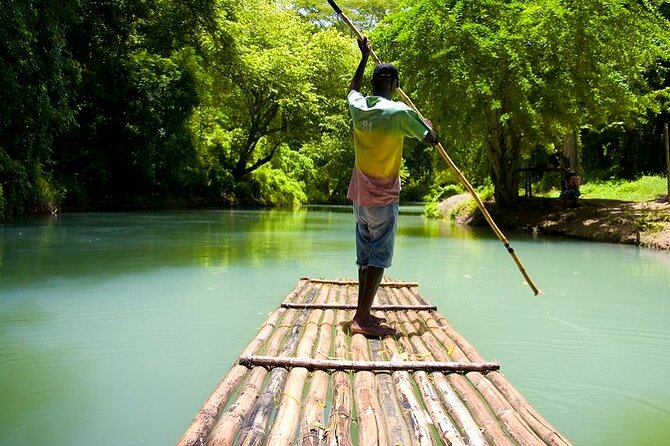 River Rafting in Jamaica - Arriving at Martha Brae and getting on the raft