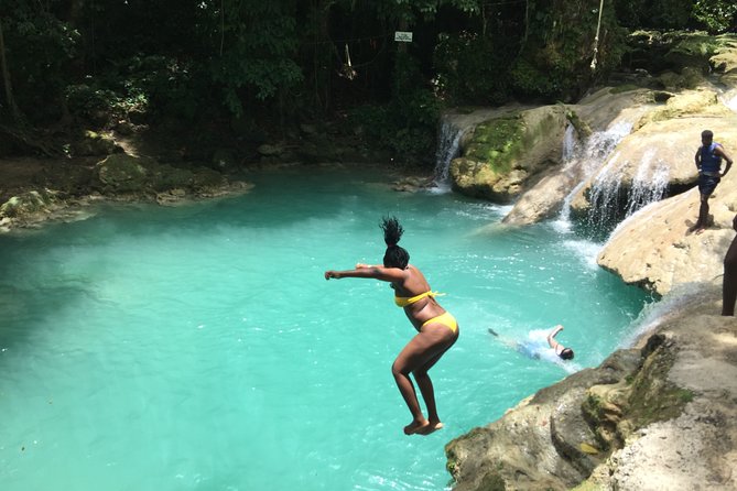 Roundtrip Private Shuttle from Ocho Rios to Blue Hole and Back - Key Points to Know Before You Book