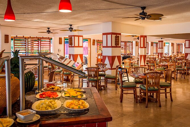 Royal Decameron Montego Bay Private Airport Transfer - Private vehicles, group size, and luggage